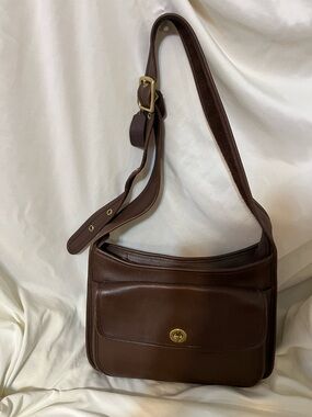 Vintage Coach Brown Shoulder Bag